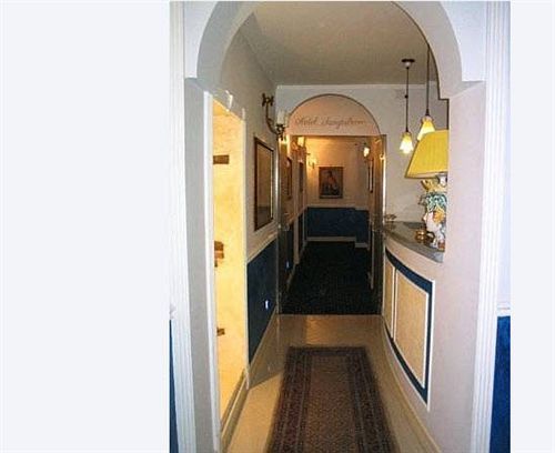 Nuovo Hotel Sangiuliano Catánia Buitenkant foto