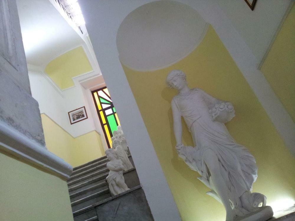 Nuovo Hotel Sangiuliano Catánia Buitenkant foto